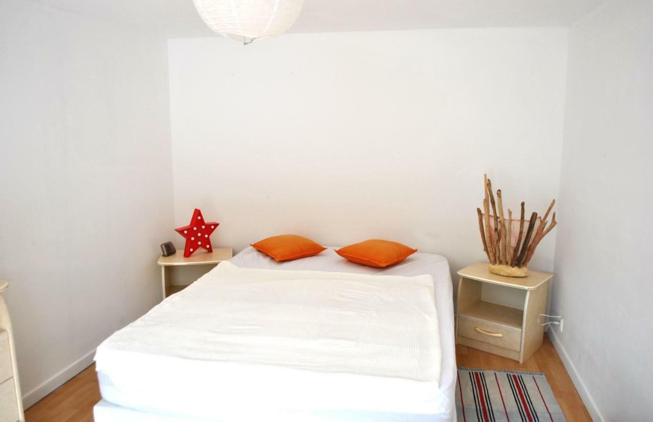 Bureaux Appartements Lesparre Medoc 外观 照片