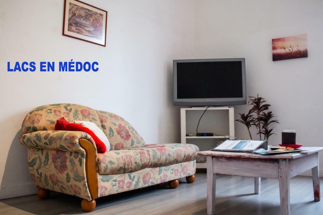 Bureaux Appartements Lesparre Medoc 外观 照片
