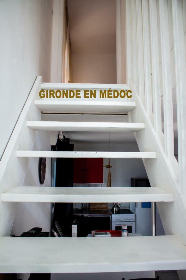 Bureaux Appartements Lesparre Medoc 外观 照片