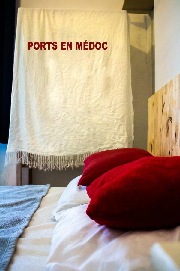 Bureaux Appartements Lesparre Medoc 外观 照片